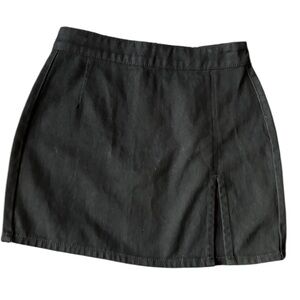 NWT Lioness Lola Classic Black Denim Mini Skirt high waist front slit small